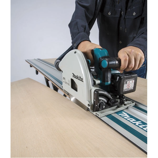 Scie Plongeante MAKITA 18V Li-Ion 5.0 Ah 165 Mm + 2 Batteries, Chargeur, Coffret - DSP600PT2J 1 Scie Plongeante MAKITA 18V Li-Ion 5.0 Ah 165 Mm + 2 Batteries, Chargeur, Coffret - DSP600PT2J